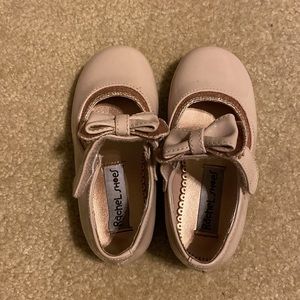 Like new in box toddler girls dress shoe size 7